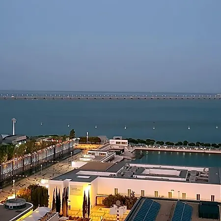 Lxriverside Лиссабон