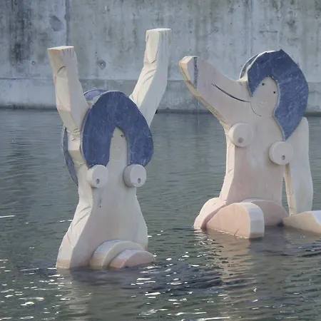 Lxriverside Apartman