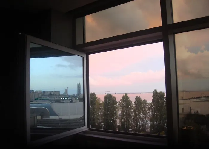 里克斯河滨套房公寓 Lisboa