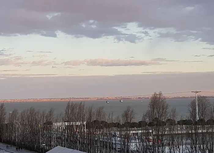 公寓 里克斯河滨套房公寓 *