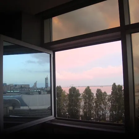 Lxriverside 리스본